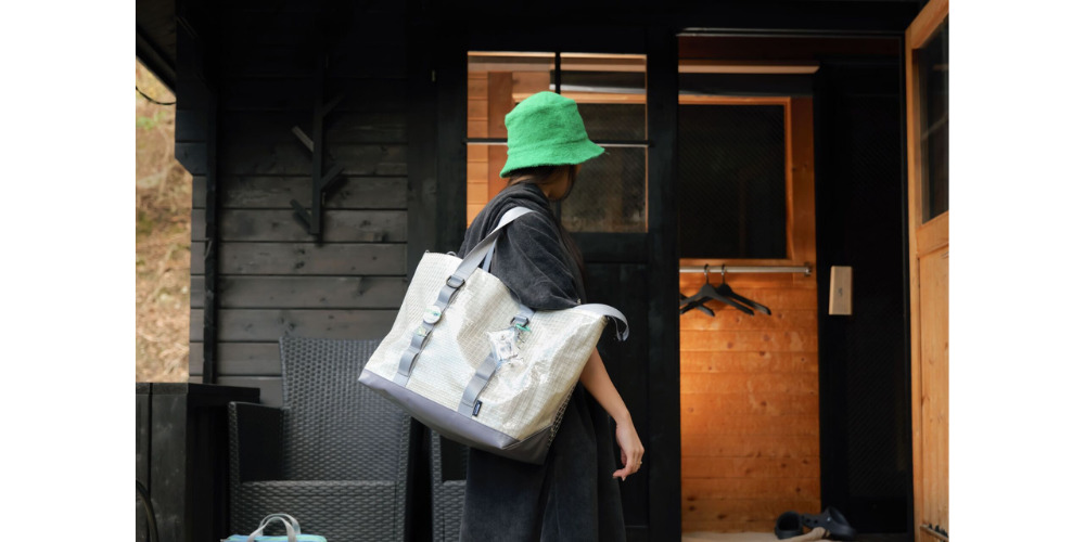 KAZEWO by AKIWO（株式会社カワイ）